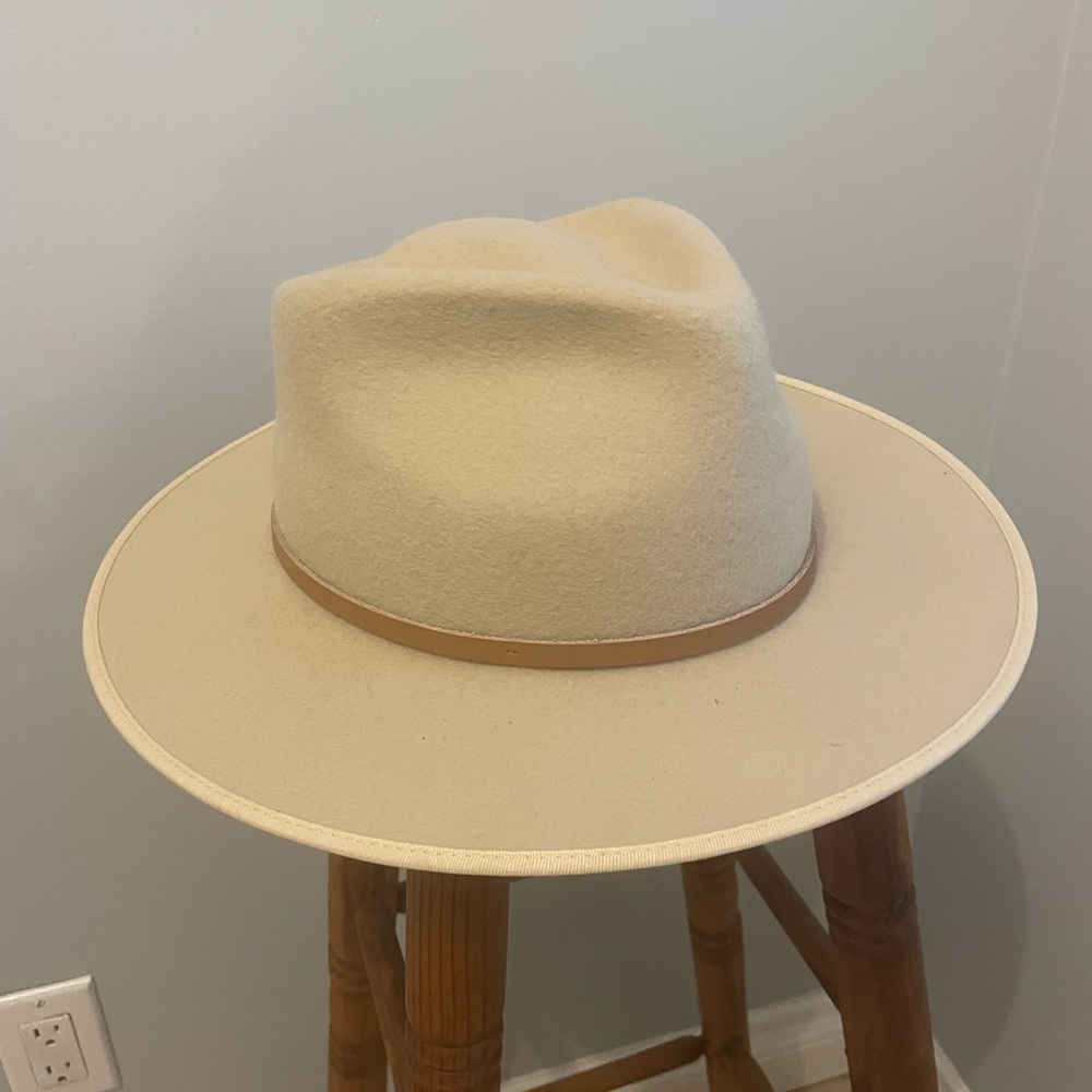 Will & Bear Calloway Cream Hat